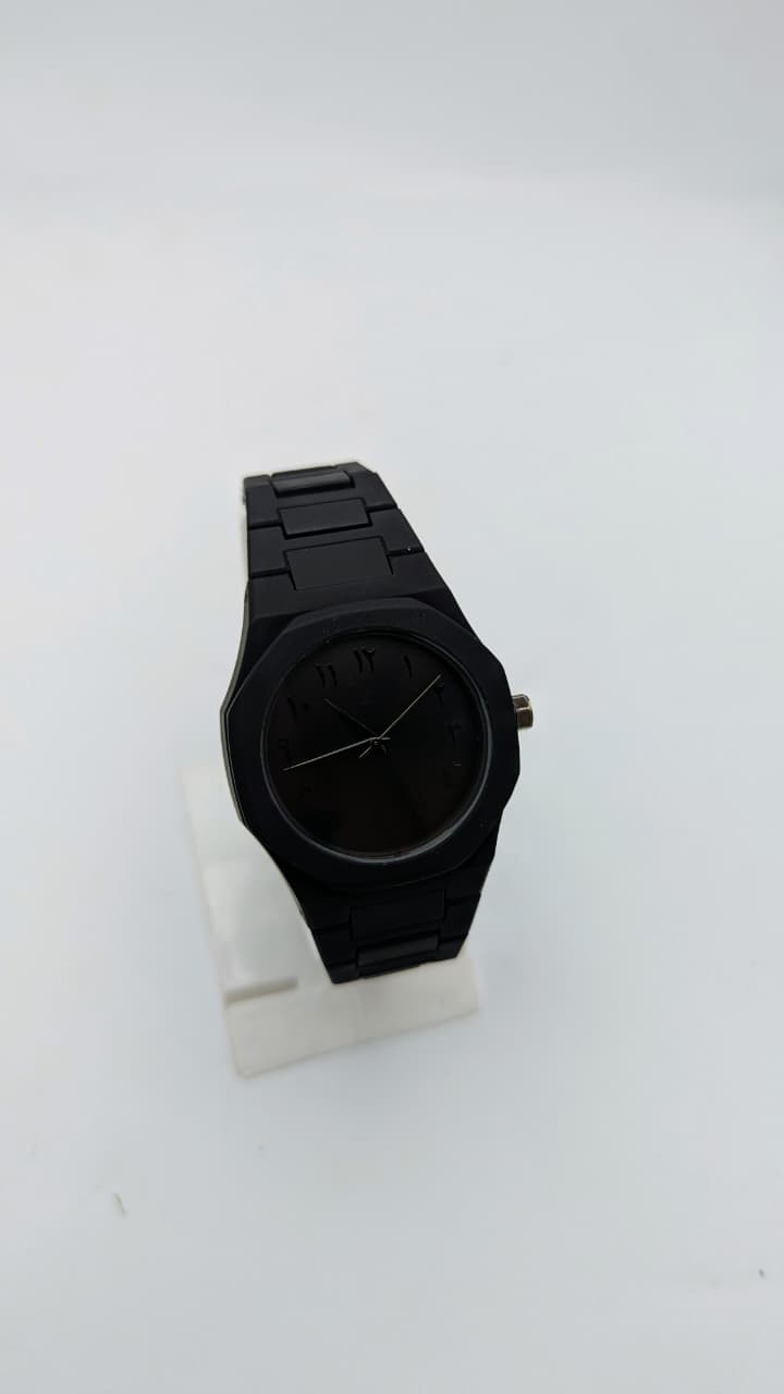 Black Arabic Aura Watch
